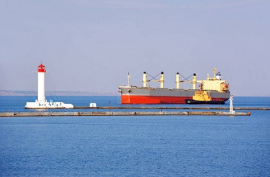 散货船海运是化解全球贸易不平衡的关键利器